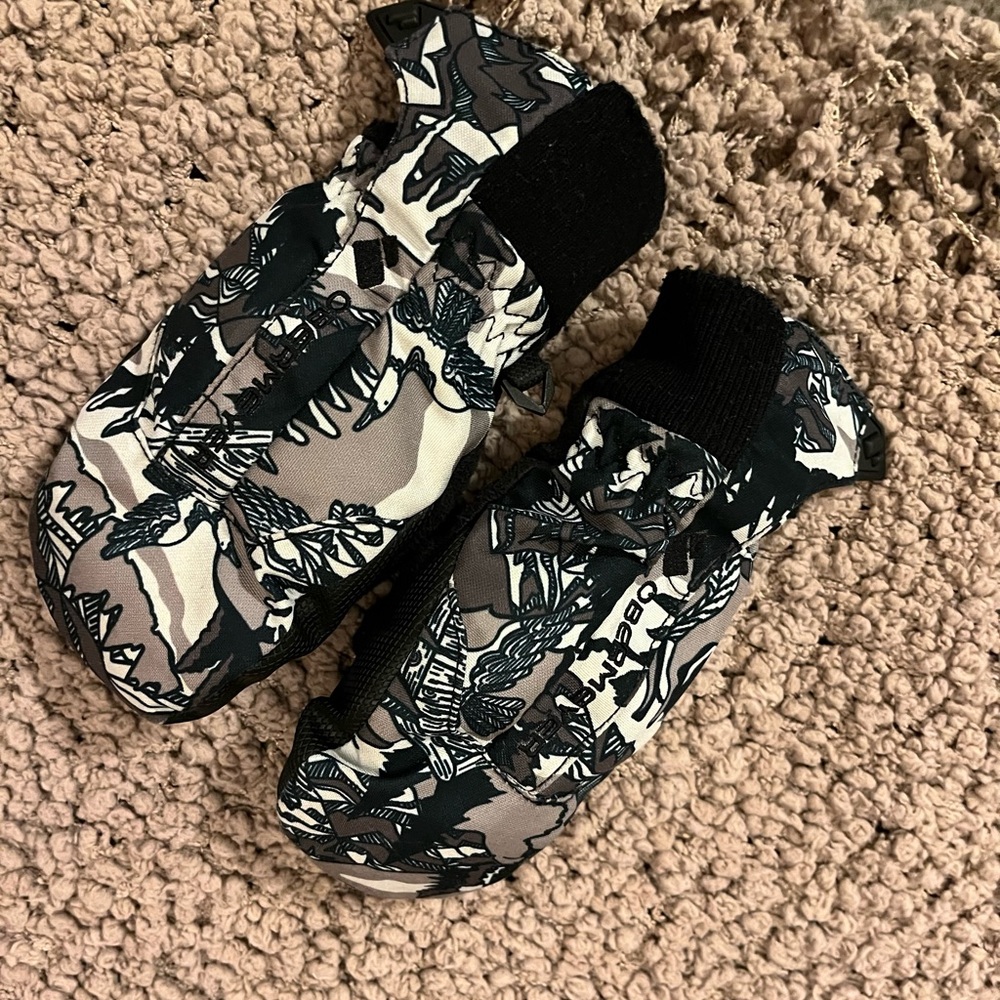 Kids Obermeyer Mittens